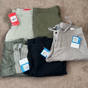 Women’s size 8 shorts & bottoms from North Face & Columbia
